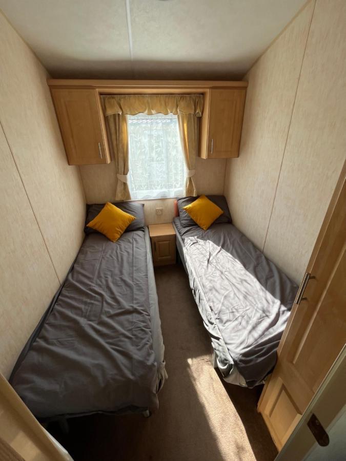 St Osyth Caravan Jaywick Sands Екстериор снимка